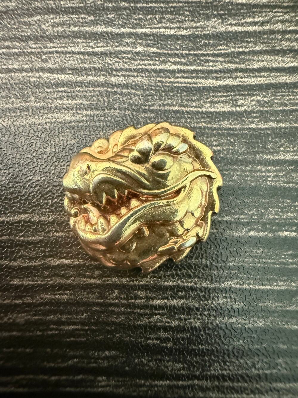 TREASURE X Ultra Rare Gold Dipped Treasure - Series 1 - Golden Dragon